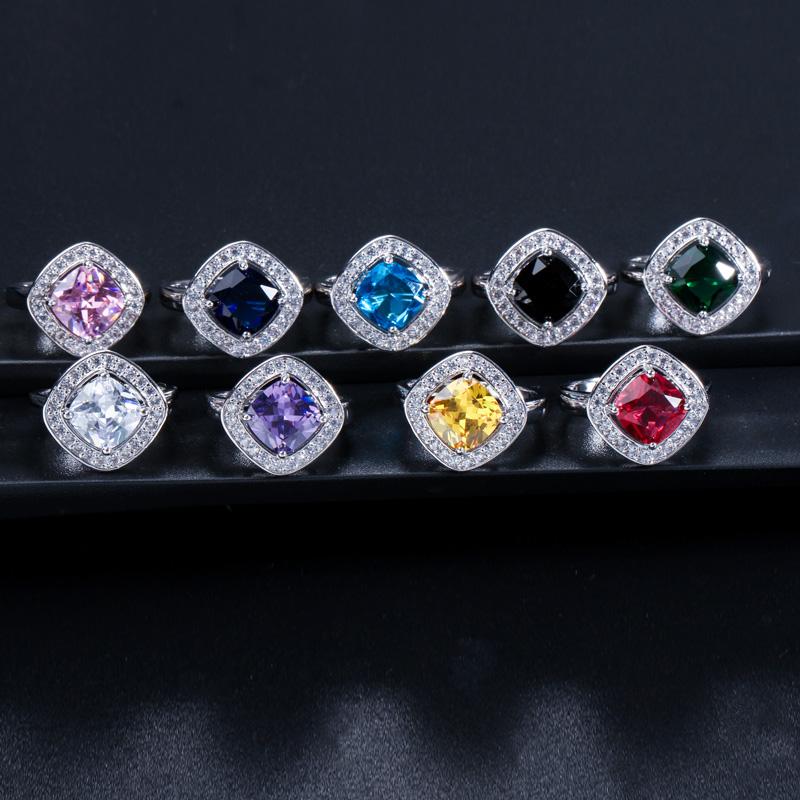 CMM Classic Design 0.8 Ct Princess Cut Fashion Square AAA+ CZ Zirconia White Golden Engagement Women Rings
