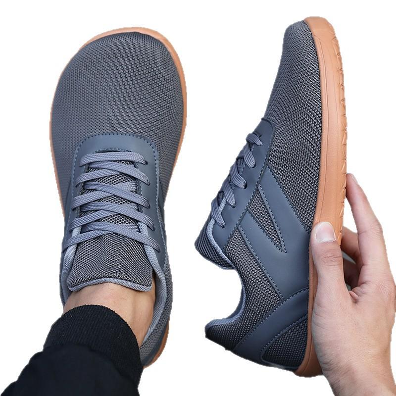 New men's casual wide last shoes comfortable walking shoes wide head shoes breathable soft sole non-slip fly-woven sports shoes
