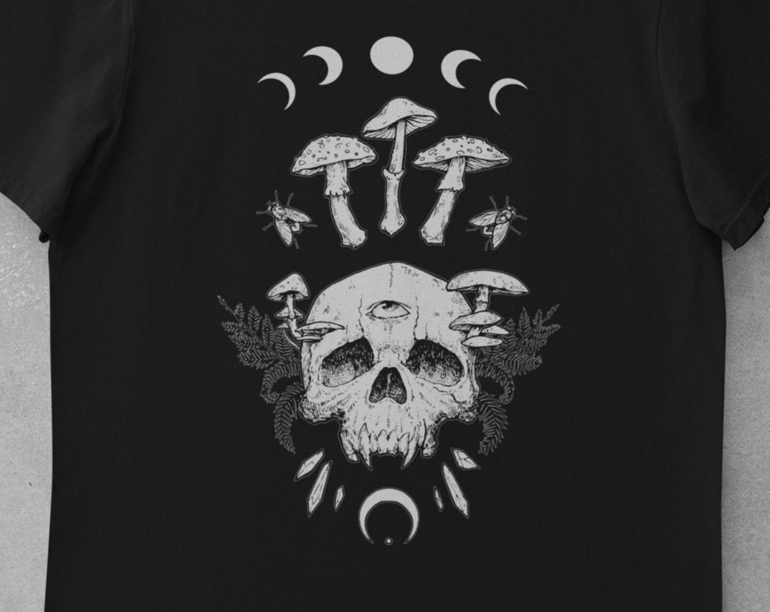 Skull, Mushroom, and Moon Phase T-Shirt / Alternative Occult Clothing / Pastel Goth Clothing / Graphic Tee / Bold Tee / Goblincore Goth Tee XL