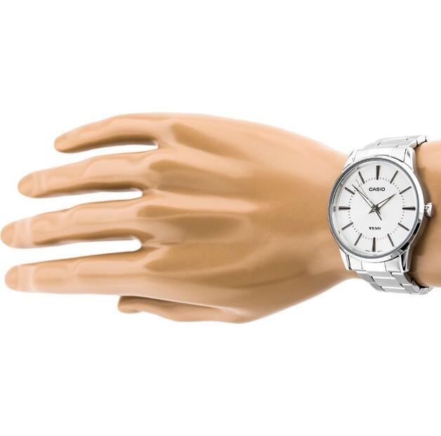 Часы Casio Classic MTP-1303D-7A