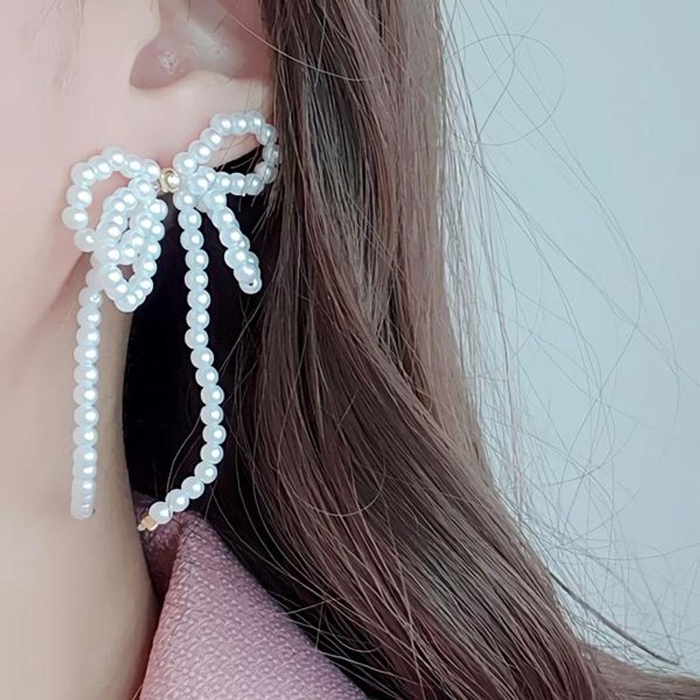 Women's Daily Accessory Pearl Earrings, Lactorary Ribbon