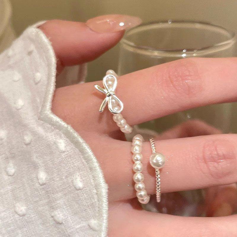 Pearl Beaded Bowknot Ring: Elegant Women's Stacking Index Finger Accessory