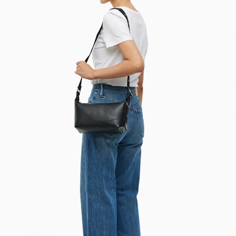 New CALVIN KLEIN Synthetic Material Shoulder Bag, Handbag, Shoulder Bag Women's Black DH3491-001