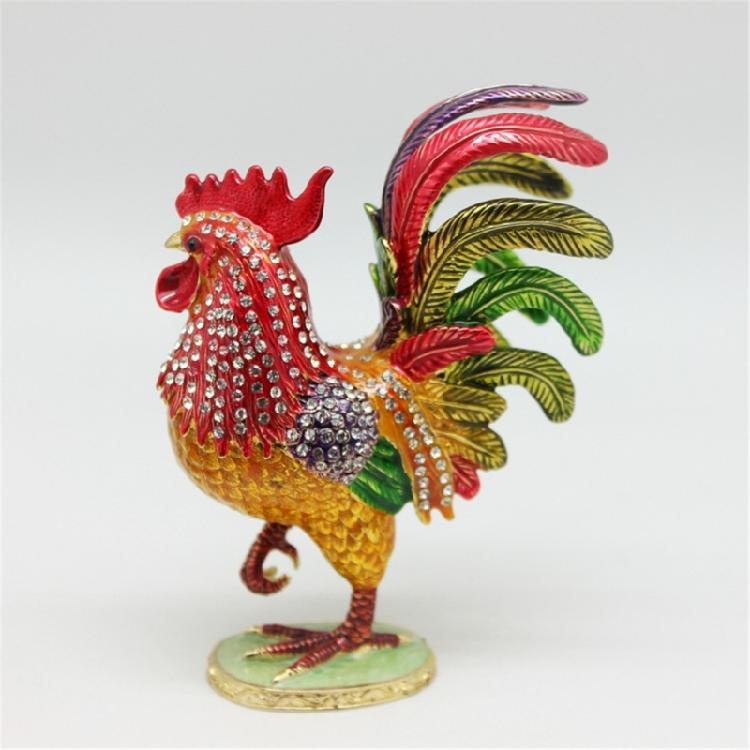 Unique Enamel Colored Rooster Decoration Metal Jewelry Box Earrings Organiser Case Perfect For Gift Giving