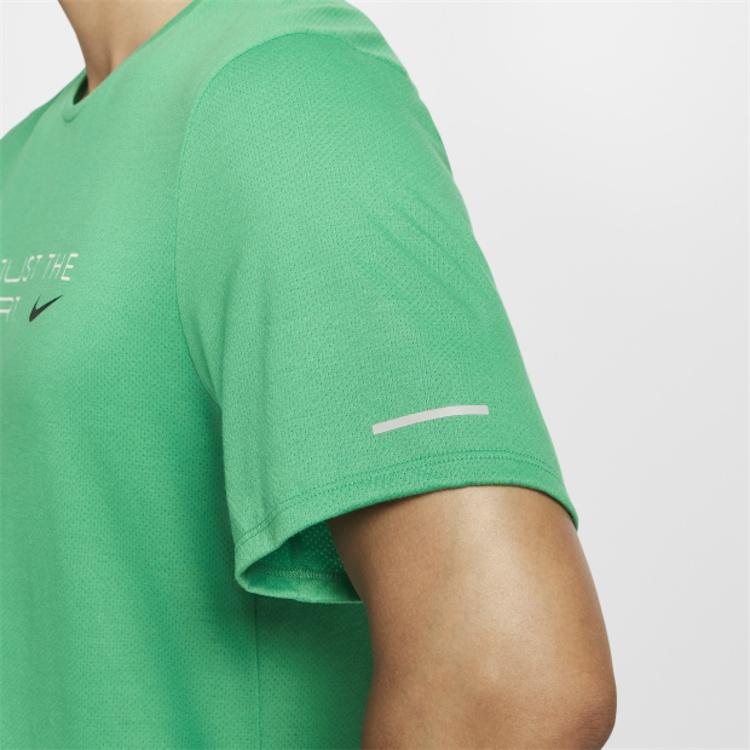 Nike Rise 365 Dri-FIT Short-Sleeve Running Top Asia Sizing 'Kipchoge-Stadium Green' Men's HF0905-324