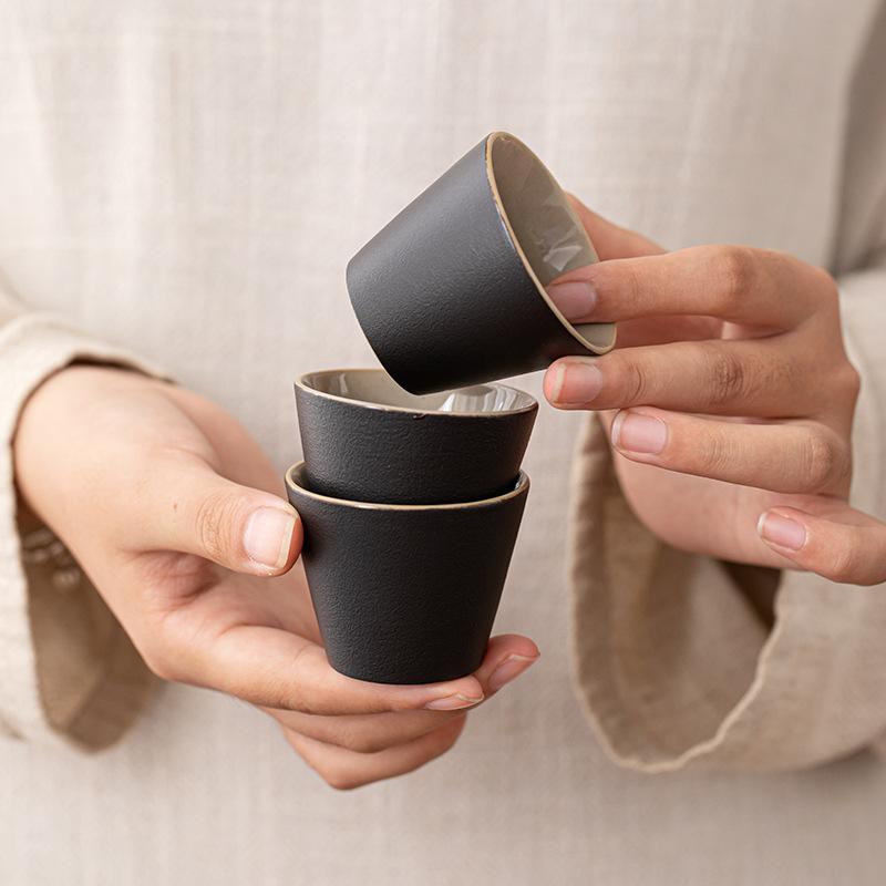 Černá keramika Juxiang šálek Zen pití čaje malý šálek domácí šálek jeden šálek osobní speciální mistrovský šálek kung fu čajová souprava