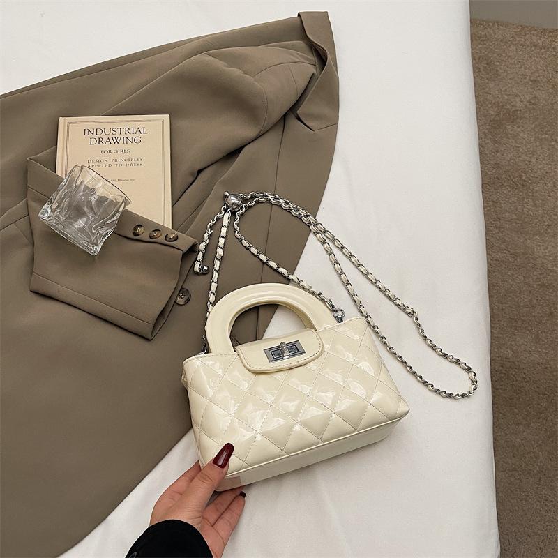 

Маленькая сумка на цепочке с ромбами, женская новая летняя универсальная на плечо, сумка-мессенджер, модная сумочка