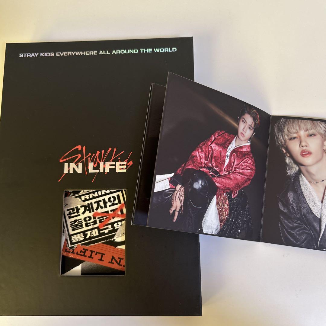

[USED] STRAY KIDS IN LIFE Album Limited Edition