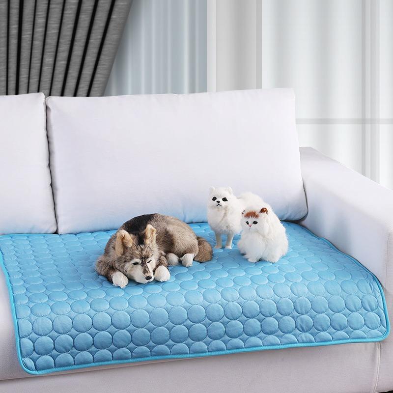 Dog Mat Cooling Summer Pad Mat for Dogs Cat Blanket Sofa Breathable Pet Bed Dog Absorbent Mat GD01