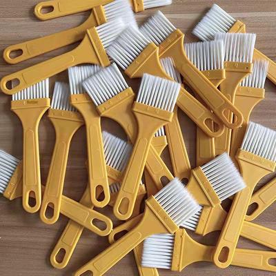 "Durable High-Temperature Resistant Plastic Brush for Cleaning, Painting, and Barbecuing"