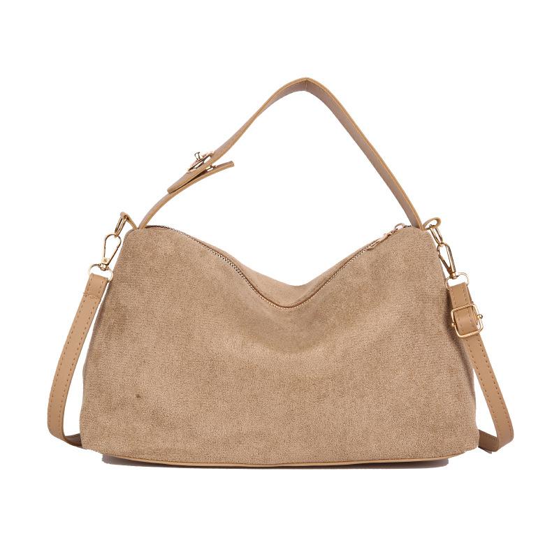 Early autumn new trendy bag Maillard style versatile shoulder bag temperament dating messenger handbag bag bag