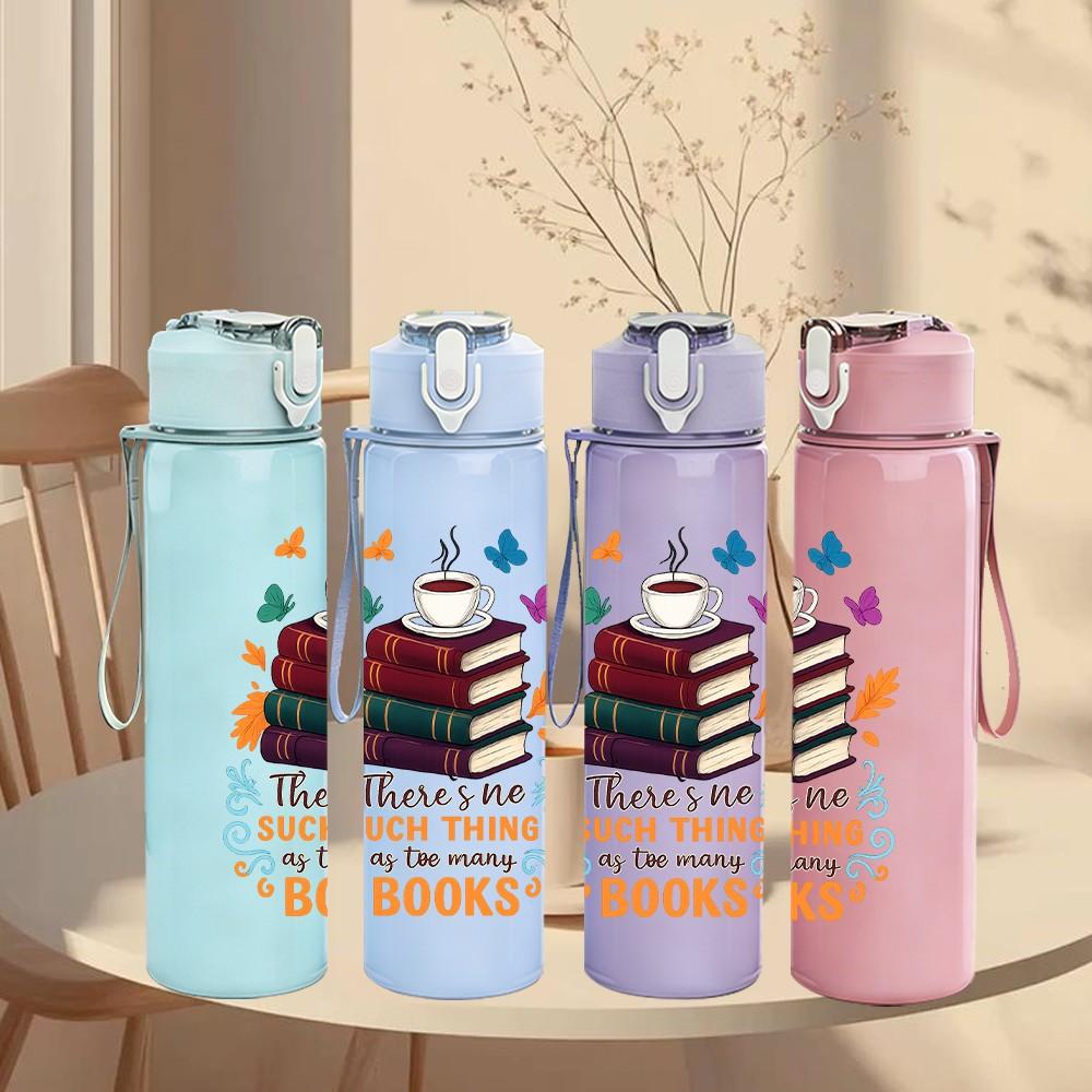 1PC She Who Loves Books Stacked Print 750ml Color Plastic Sports Water Bottle Leakproof Flip Straw Lid Suitable for Sports Office Home Use