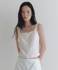 Yulago Square Button Sleeveless Top