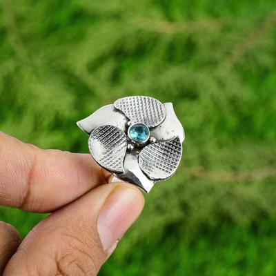 Anello Fiorito Boho in Argento Sterling 925 con Topazio Blu Svizzero Naturale e Pietre Multiple