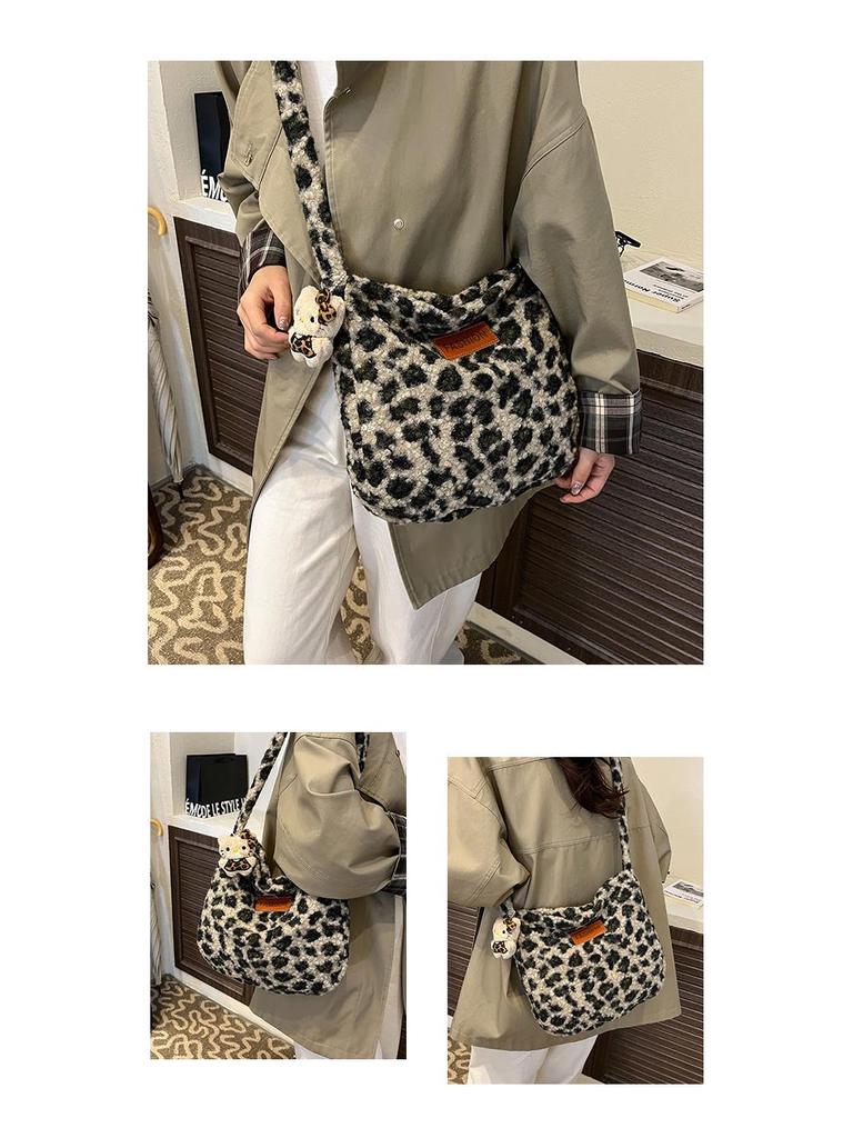 Autumn/Winter 2025 Korean Style Leopard Print Plush Tote Bag - Versatile Shoulder & Crossbody for Women