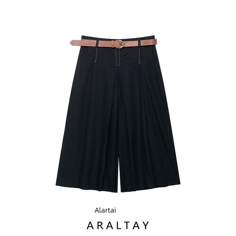 Araltay New Arrival Fashion Style Women's Clothing Fashion All-Match Long Pleated Belt Bermuda Shorts 8288723