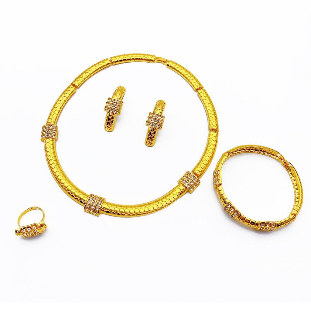 2026 Dubai Naher Osten Schmuck Halskette Armband Ohrringe Ring Schmuckset Legierungsschmuck Vierteiliges Set
