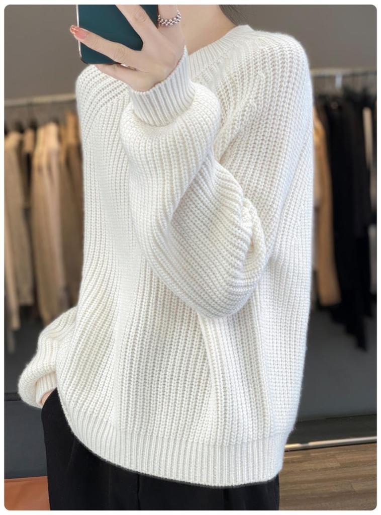 Starry Gold Thread Knit Sweater: Women's Loose Korean Style Autumn/Winter Outerwear with Micro-Sparkle Yarn