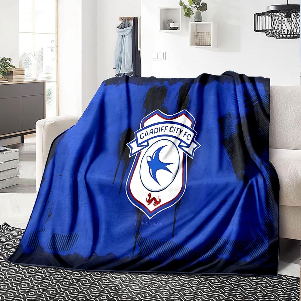 Cardiff Fc Crest Flannel Blanket, Soft Polyester, Modern Design, All-Season for Camping, Travel, Gifts for Holidays or Birthdays