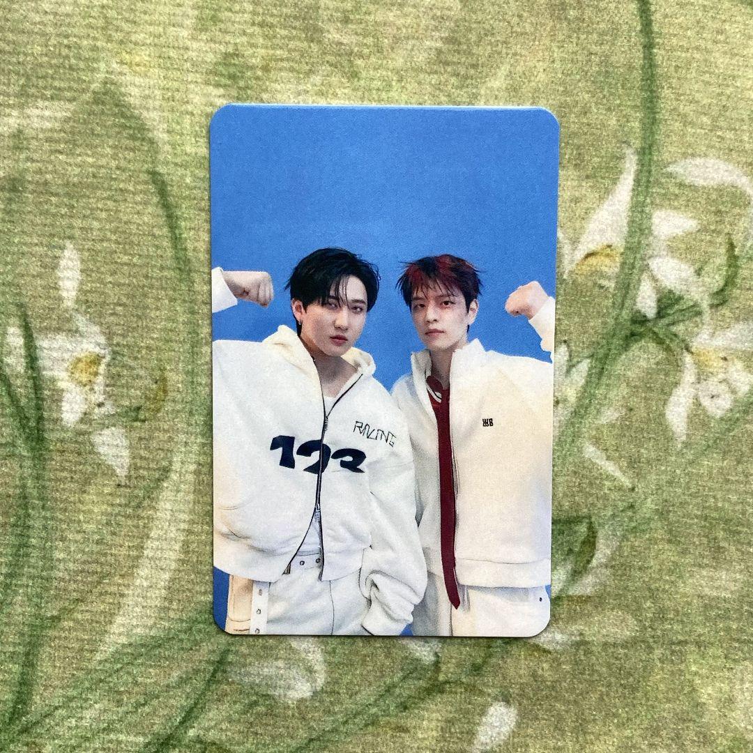 

[USED] Changbin & Seungmin Stray Kids Karma Walmart Trading Card (1 piece)