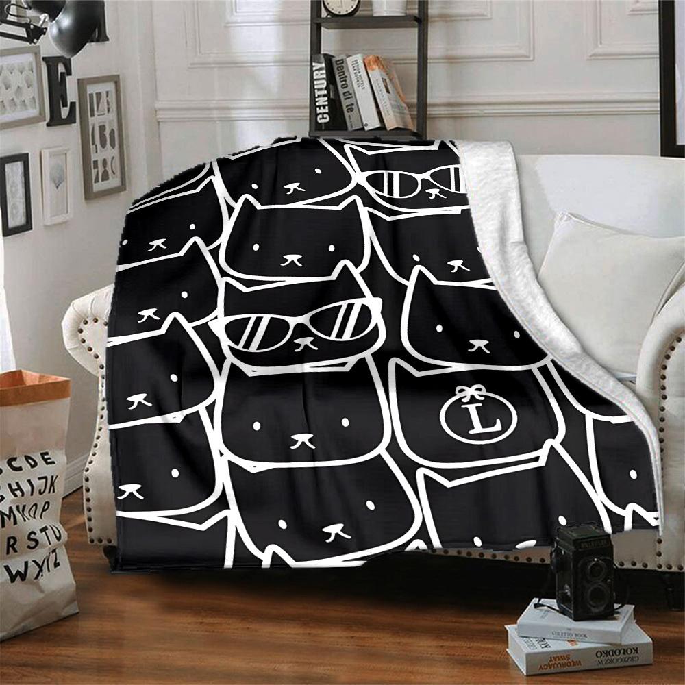 1pc Cat Face Blanket Warm, Cozy, And Soft, Suitable for Sofas, Beds, Cars, And Office Use.Perfect for Camping And Travel, Making It a Great Gift for A