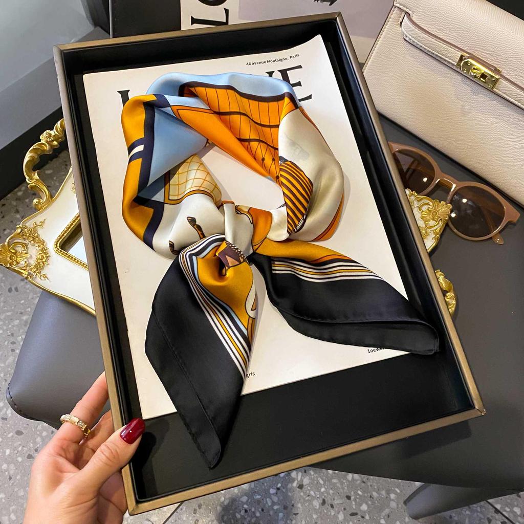Zhang Ruonan Silk Scarf: Women's 2025 Spring/Summer Retro Neck Tie Accessory - High-End Small Square Neckerchief