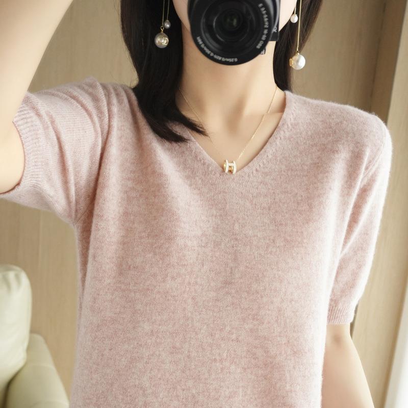 New Spring Short-sleeved Autumn and Winter Sweater Sweater V-neck Half-sleeve Trendy Versatile Korean Style Loose Bottoming Shirt T-shirt for Women