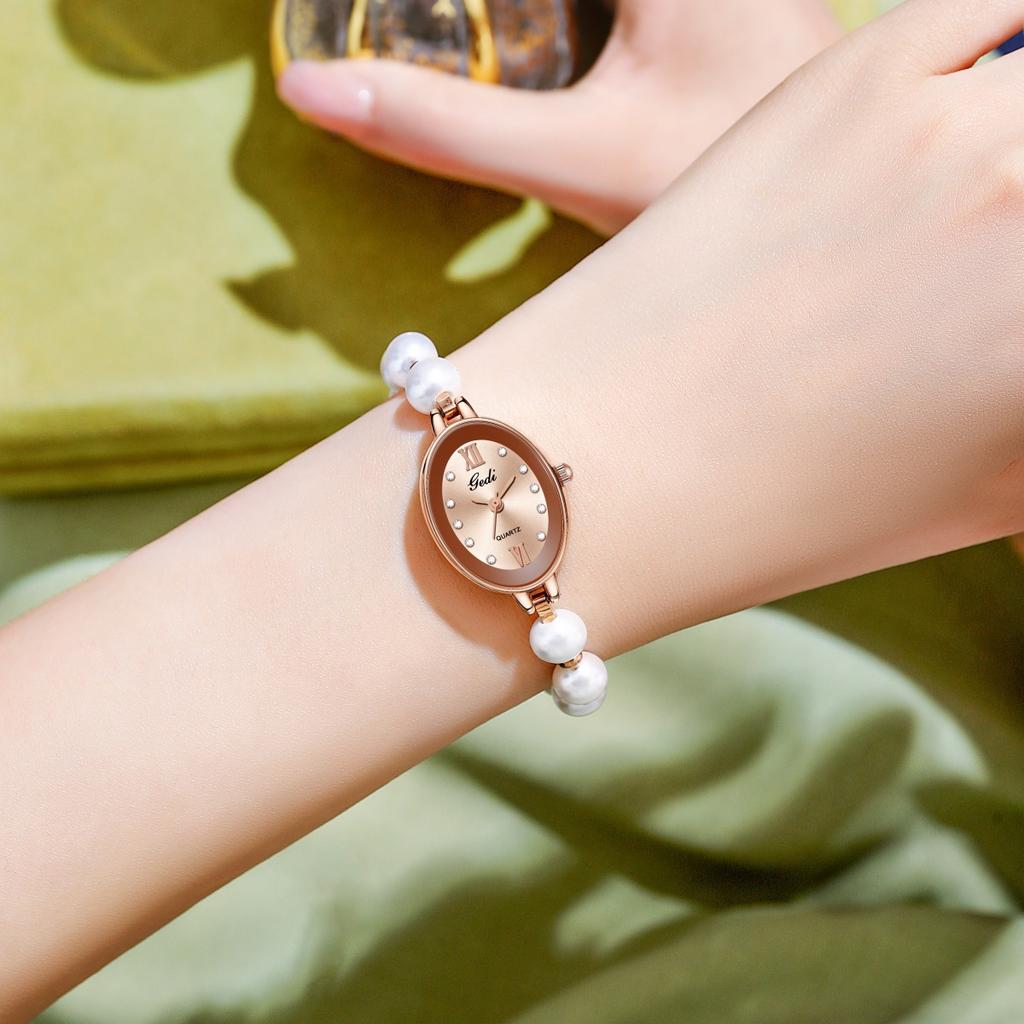 Leichter Luxus Fritillary Perlen Armbanduhr Chinesische Luxus High-End Quarz Uhr Damenschmuckuhr