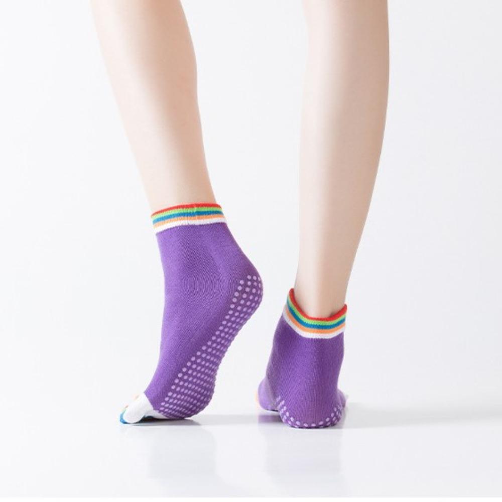 

Спортивные хлопковые носки Five Finger с противоскользящими свойствами для йоги, женские корейские носки в горошек, силиконовые носки для пола light purple-pure color