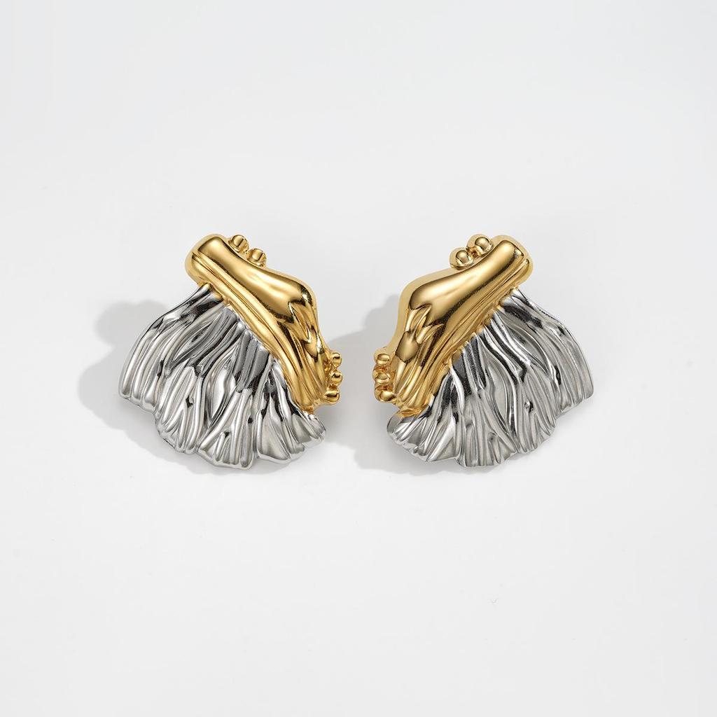 Retro Zweifarbige Edelstahl-Ohrringe: Europäisches und amerikanisches Nischendesign