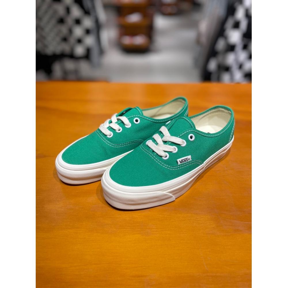 Vans [Vans] Unisex Mte Authentic Reissue Sneakers  Green   Vn000cw2cx1 