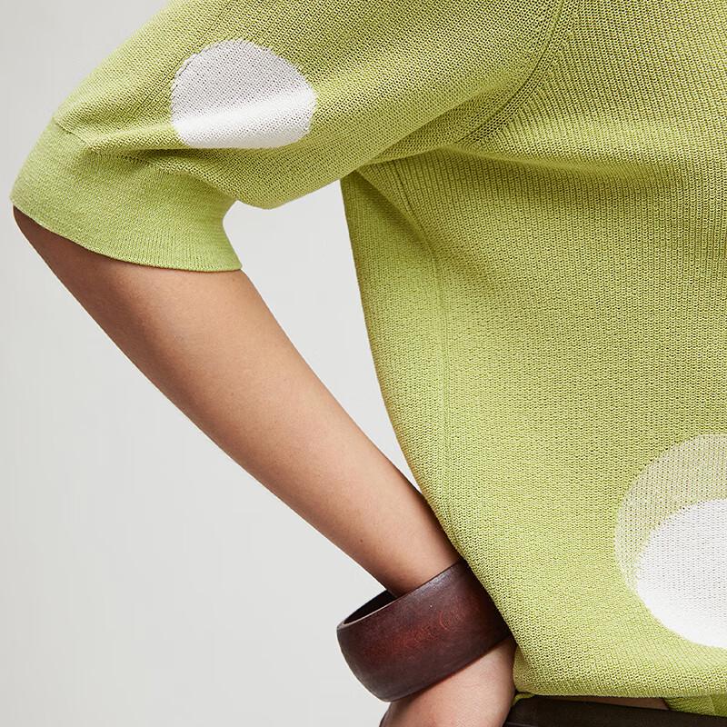 Women's V-Neck Short Sleeve Knit Top