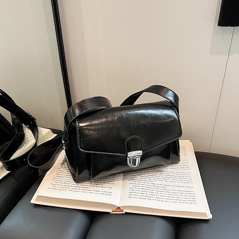 Vintage Oil Wax Leather Simple Small Square Bag Fashion Commuter All-matched Crossbody Bag Ladies  New Shoulder Bag