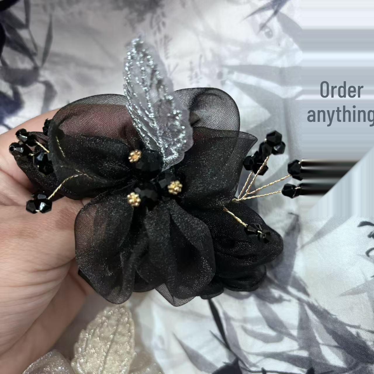High-End Gypsophila Organza Scrunchie for Women – Elegant Hair Tie & Flower Accessory