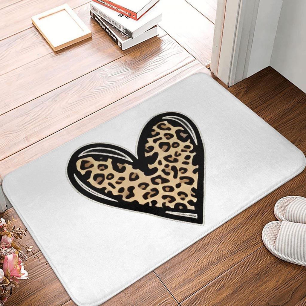 Vintage Leopard Heart Print Doormat Kitchen Entrance Home Floor Mat Anti-slip Carpet Rug for Bedroom Footpad Mats