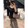 Korean High-End V-Neck Loose Long-Sleeve Women's T-Shirt, Autumn/Winter 2025
