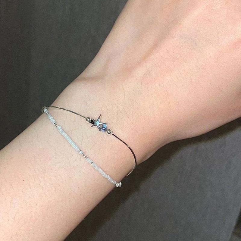 Blue Star Bracelets Simple and Elegant Alloy Star Wristband Minimalist and Chic Star Charm Handchain Fashion Jewelry