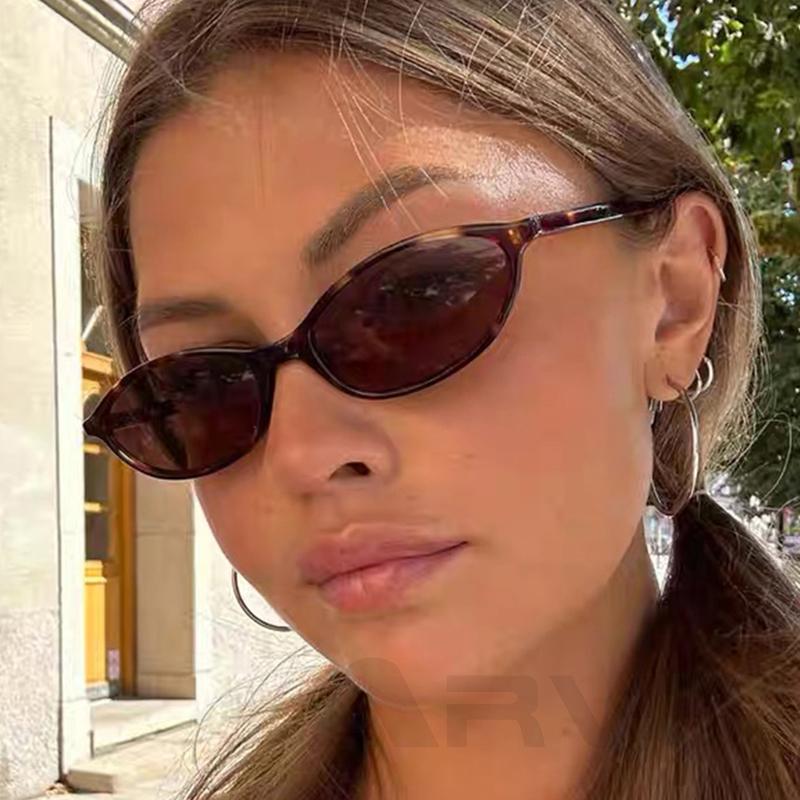 Vintage Small Oval Sunglasses Women New Fashion Elegant Gradient Sun Glasses Ladies Hipster sexy Cat Eye Shades uv400