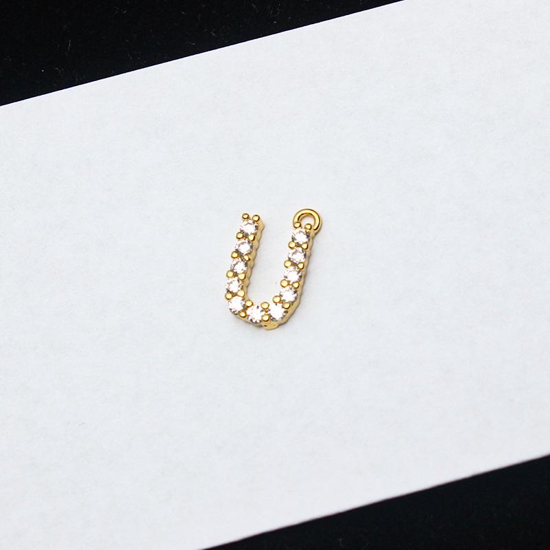 Copper-Plated Gold Micro-Inlaid Diamond English Letter Pendant: 26 Charm Options for Necklaces or Earrings