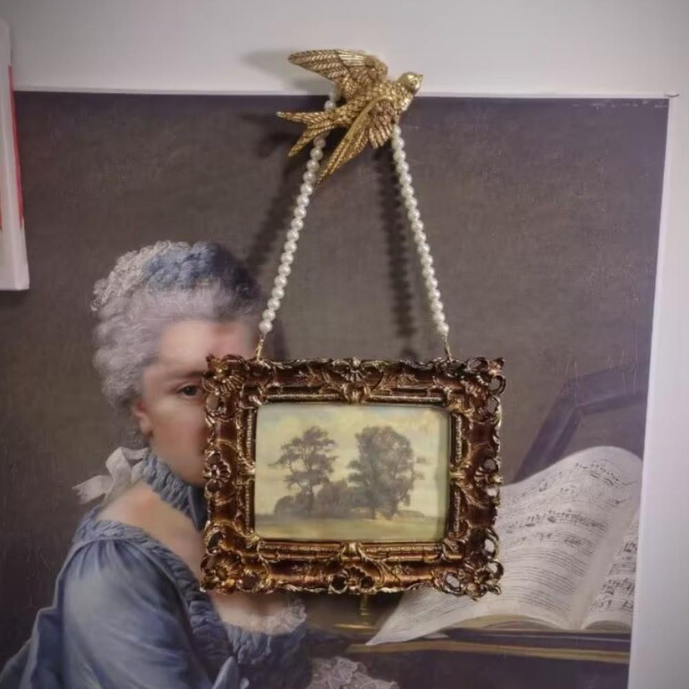 Vintage Carved Hollow Photo Frame Luxury Resin Photo Props Frame Ornaments Rectangular Decorative Photo Stand Studio Decoration