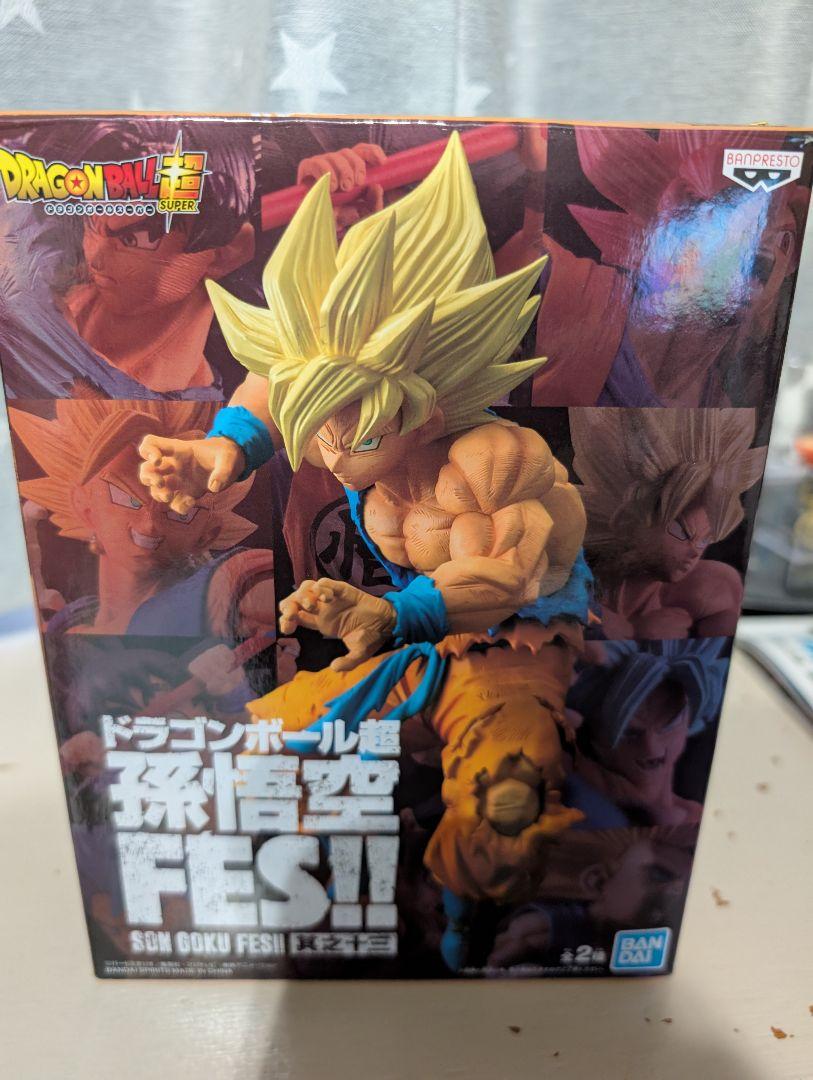 

[USED] Dragon Ball Son Goku FES!! Part 13 Super Saiyan Son Goku Figure