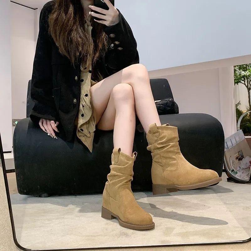 Britischer Stil Damen Martin Stiefel Herbst und Winter neu High-End Retro-Stil lässig vielseitig Stiefel zum Stapeln