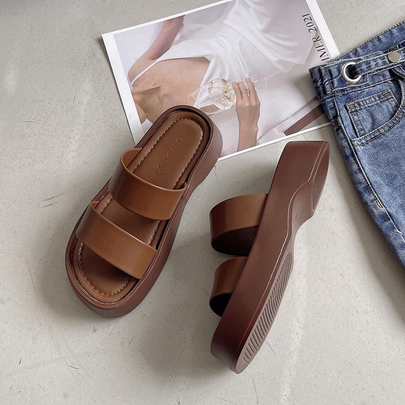 Модные повседневные шлепанцы для улицы Женские 2024 Лето Новые дизайнерские шлепанцы — фото 6