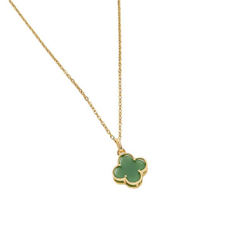 Elegant Gold-Plated Chinese-Style Four-Leaf Clover Necklace with Imitation Hetian Jade Pendant for Women
