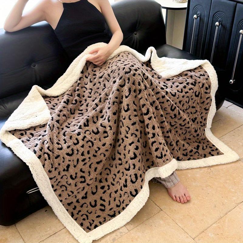 1pc Lamb Velvet Blanket 3D Fashion Design Sherpa Plush Super Soft Fluffy Warm Comfortable Bed Blanket Suitable for Sofa Living