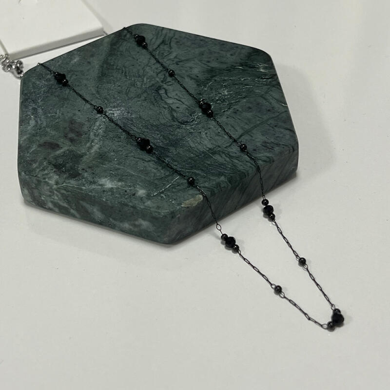 

Women s Chain Surgical Steel Point Necklace A33831_Black