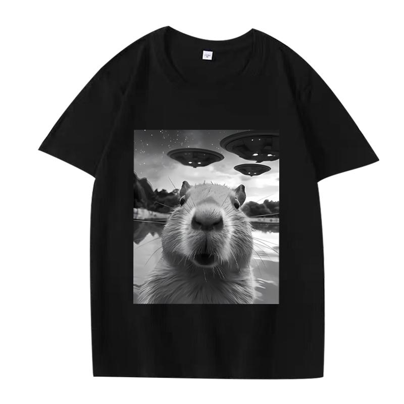 Funny Capybara Selfie with UFO Graphic T Shirt Men Women Oversized Cotton Short Sleeve Summer Print Tops