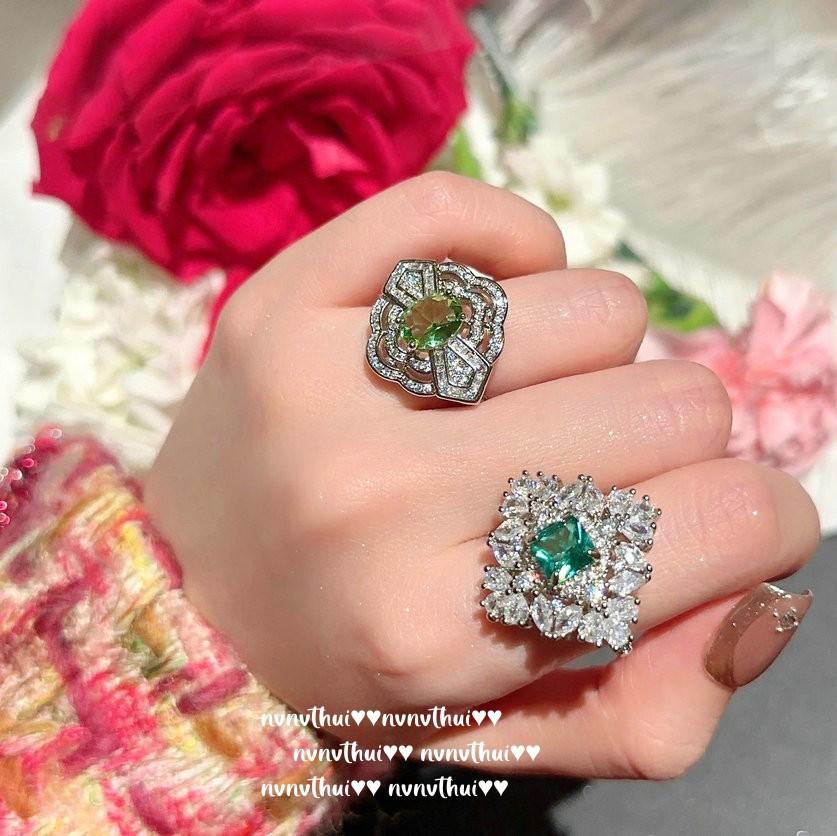 Luxurious Diamond Full Zircon Ladies Ring Premium Anniversary Gift Engagement Ring Bling Ring for Women