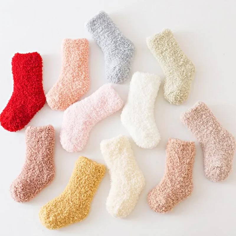 Winter Dick Warm Baby Socken Niedlich Einfarbig Korallen Samt Kinder Boden Strümpfe Neugeborenes Säugling Jungen Mädchen Plüsch Socken 0-5J