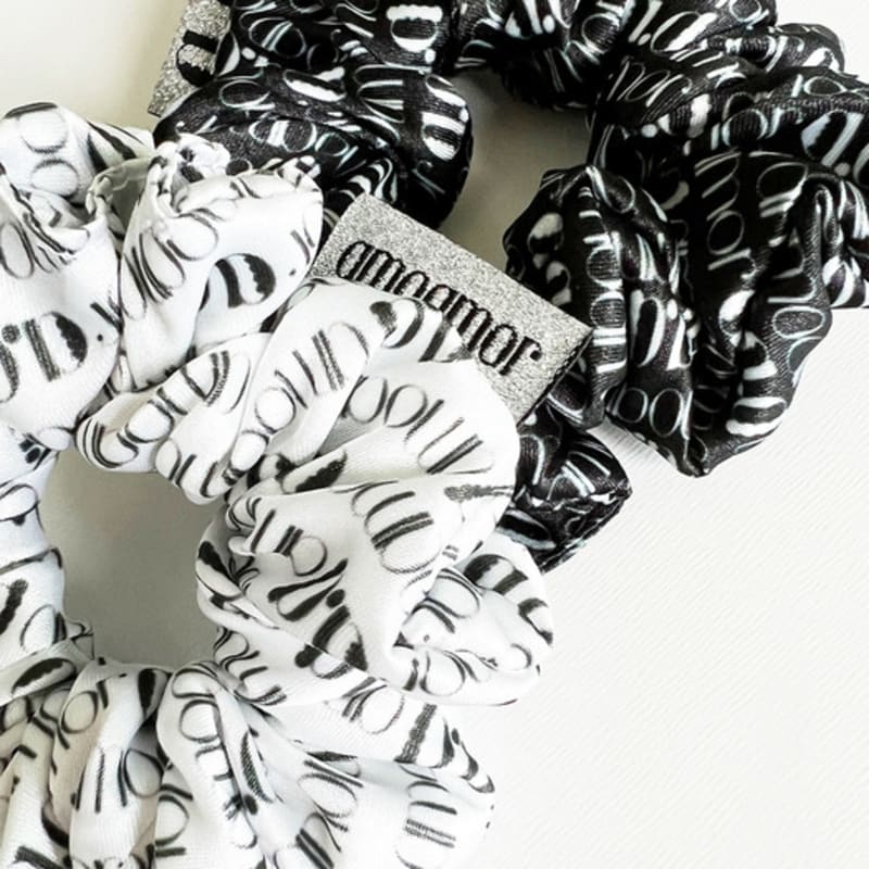 amoamor lettering scrunchie_4colors